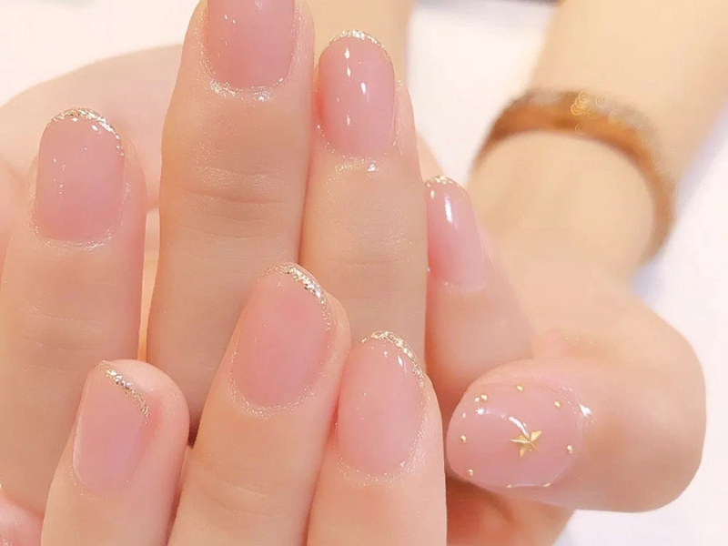 Zestaw do manicure żelowego: Sekret pięknych paznokci 3 Co zawiera zestaw do manicure żelowego?