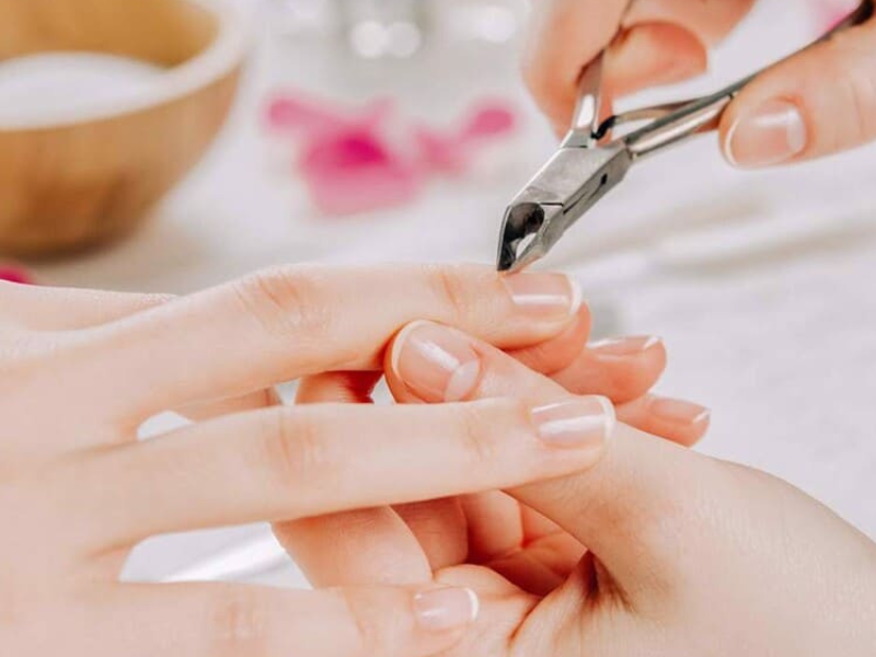 Odkryj wygodne osobiste zestawy do manicure 3 Szczypce do ściągania skóry, popychacz do skóry i podkład do skóry