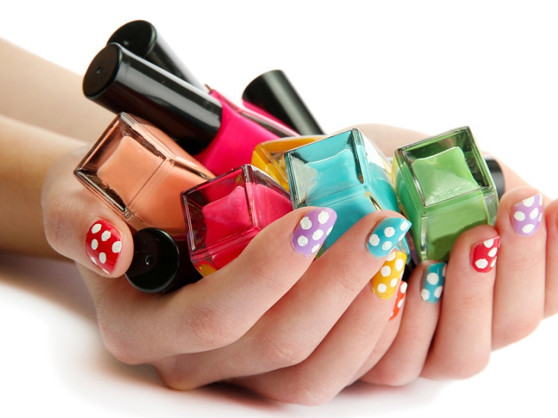 Odkryj wygodne osobiste zestawy do manicure 5 Farba bazowa, farba wierzchnia